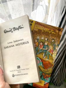 Buku Lima Sekawan: Sarjana Misterius dan Dalam Lorong Pencoleng (Dok. Oldia Friska)