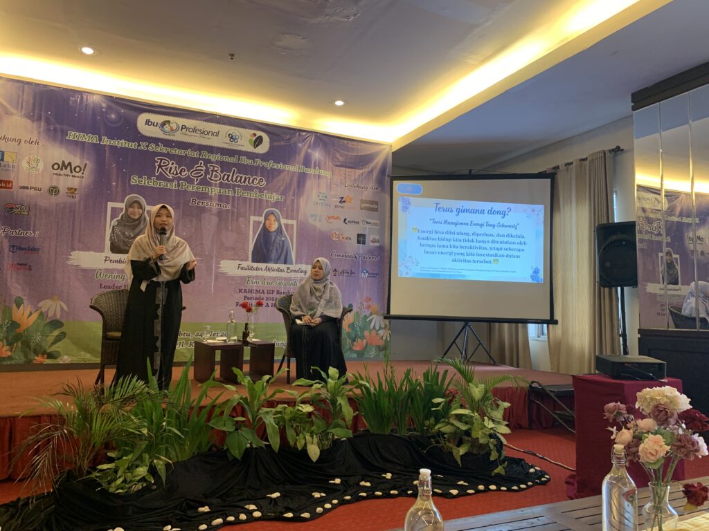 ALIN IMANI/digitalMAMAID
Selebrasi Perempuan Pembelajar bertema “Rise and Balance” di Hotel Gino Feruci, Bandung, Sabtu, 24 Mei 2024.