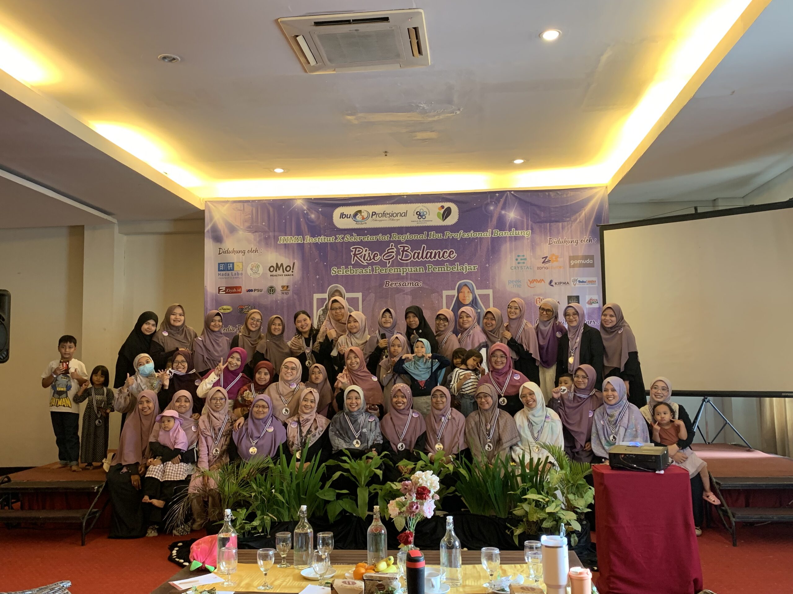 ALIN IMANI/digitalMAMAID Selebrasi Perempuan Pembelajar bertema “Rise and Balance” di Hotel Gino Feruci, Bandung, Sabtu, 24 Mei 2024.