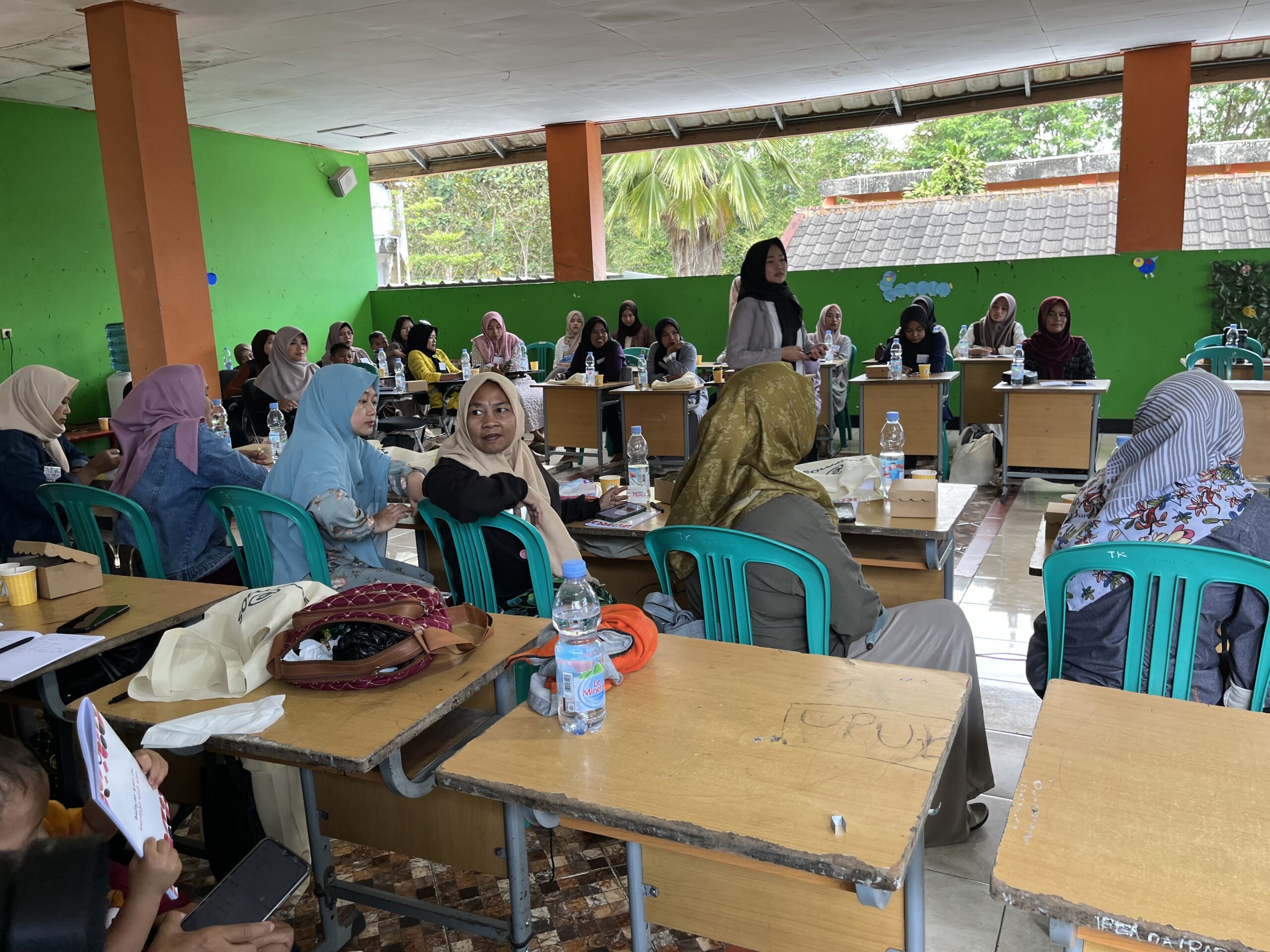 Volunteer Digital Queen: Cililin Go Digital