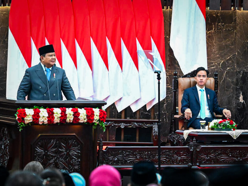 Presiden Prabowo Subianto (kiri) dan Wakil Presiden Gibran Rakabumi (kanan)/Kesekretariatan Presiden