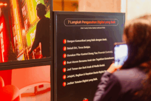 Ilustrasi parental control dan pengasuhan anak di era digital