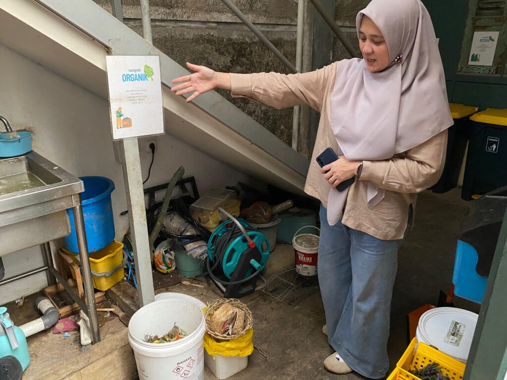 sampah organik restoran Butterpie Bandung