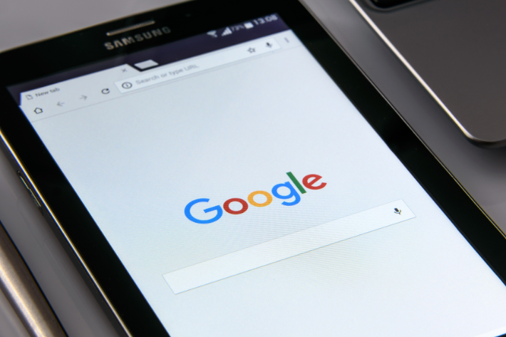 ilustrasi fitur baru Google, Selfie Video
